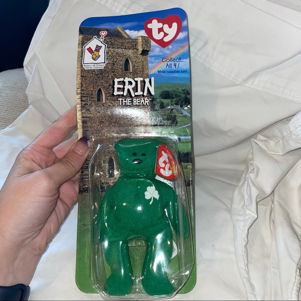 Erin the Bear Ty Beanie Babies